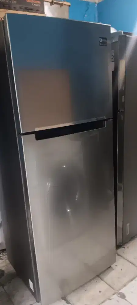 Di jual kulkas samsung mulus