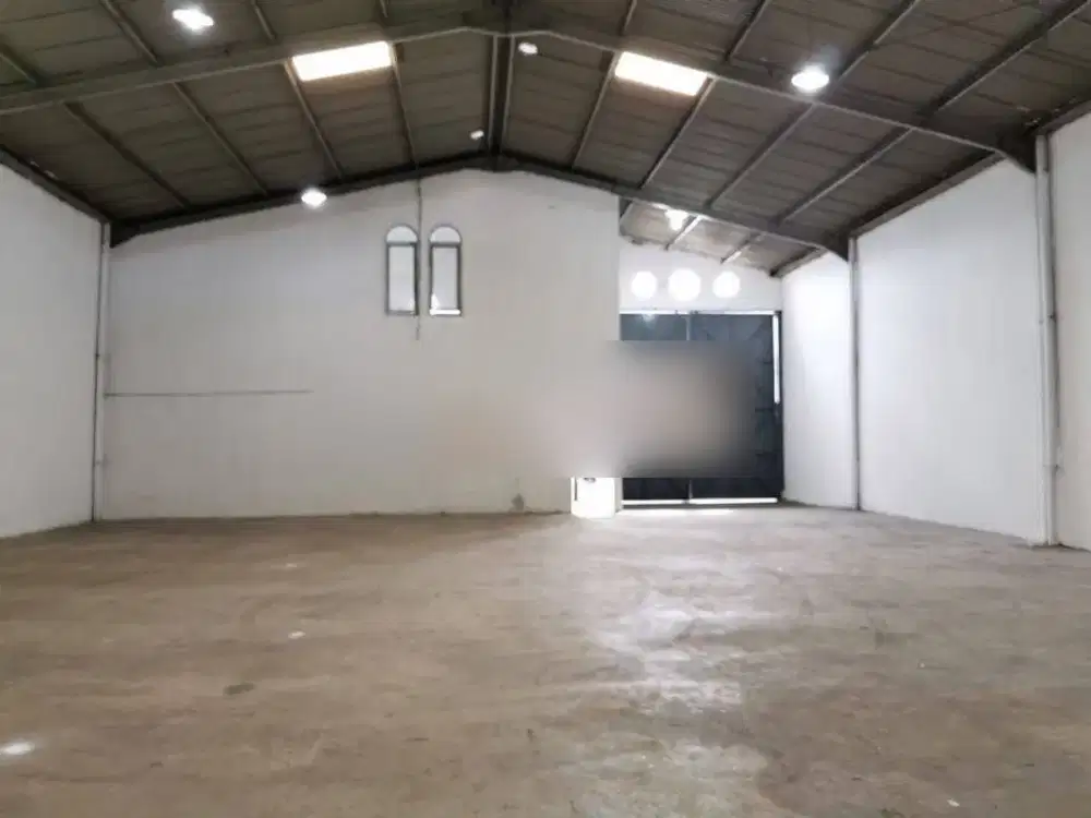 Gudang Siap Pakai di Bandara mas luas 450 m