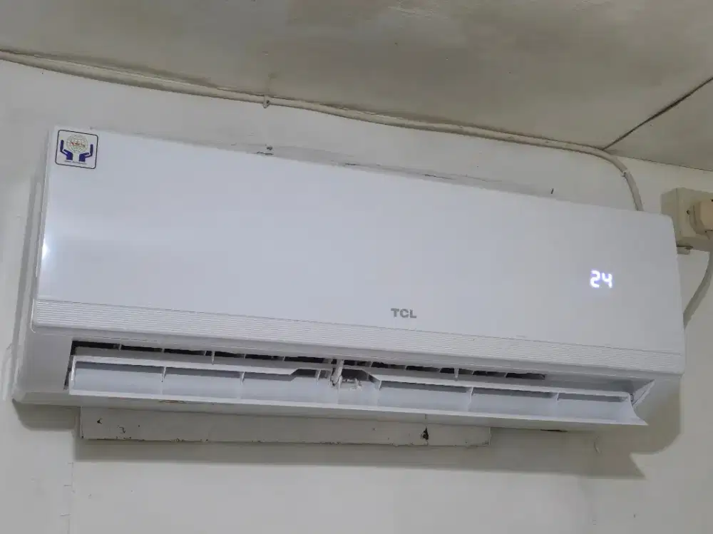 Ac TCL 1 PK, buku garansi, nota mash ada