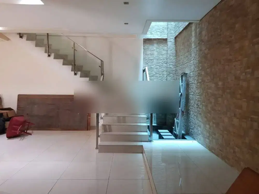 Rumah Termurah 3lantai di Villa Kapuk Mas SHM