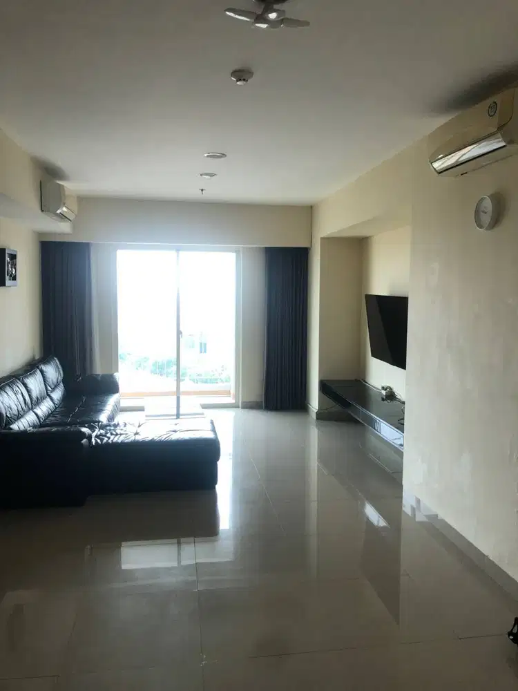 Disewakan Apartemen Sherwood Lantai Sedang Furnished