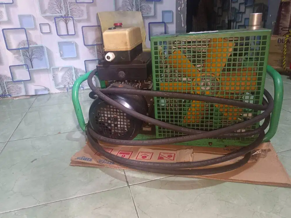 Jual kompresor SCBA. ( Pengisian ulang tabung oksigen)