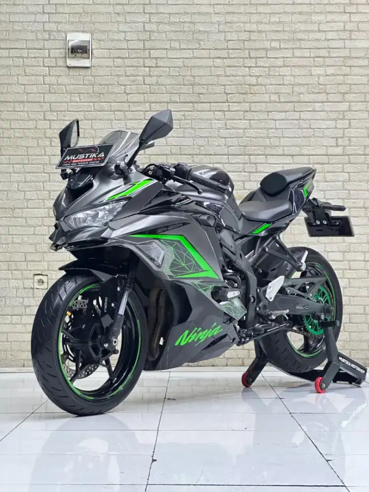 PROMO AKHIR TAHUN‼️ Kawasaki ZX 25R ABS SE 2023 Grey TERMURAH- Mustika