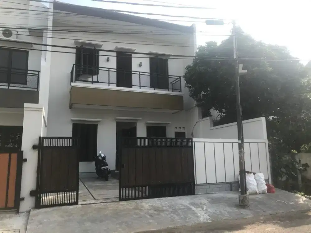 Dijual Rumah Brand New Di Bumi Bintaro Permai Jakarta Selatan
