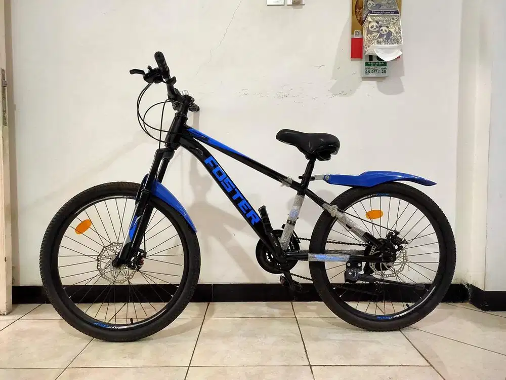 SEPEDA SECOND RASA BARU MEREK FOSTER