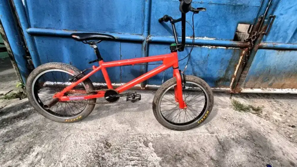 Di jual sepeda BMX