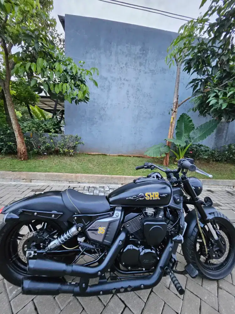 Jual Murah
Keeway V250 FI – Custom Harley davidson Sporster Bobber