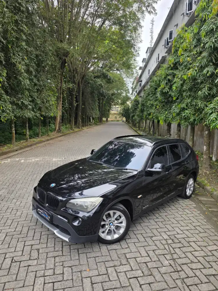 Bmw x1 sdrive 18I 2.0cc Executive 2012 / 2013 A/T Hitam
