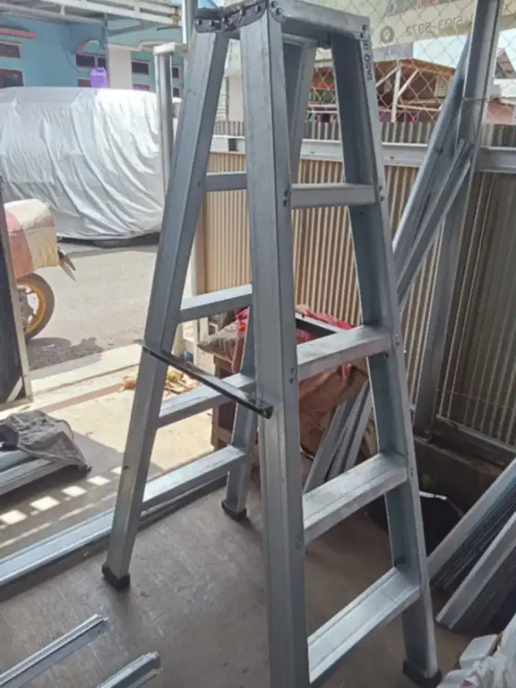 Bismilah jual tangga lipat bajaringan khusus buka tutup