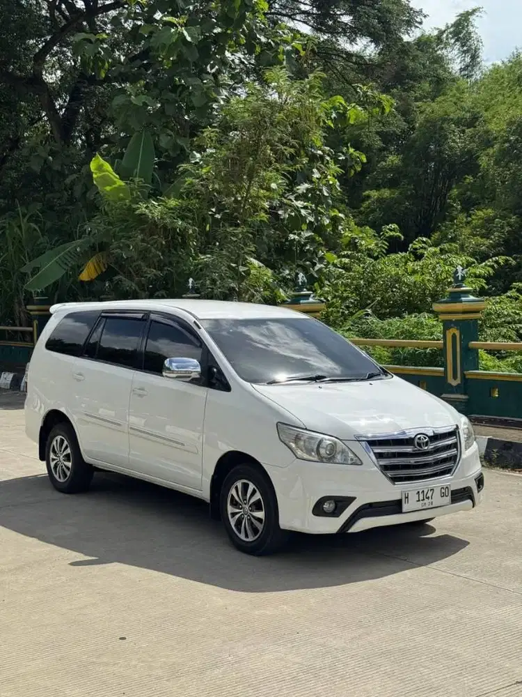 (DP 36JUTA) KIJANG INNOVA 2.5 G 2015 DIESEL