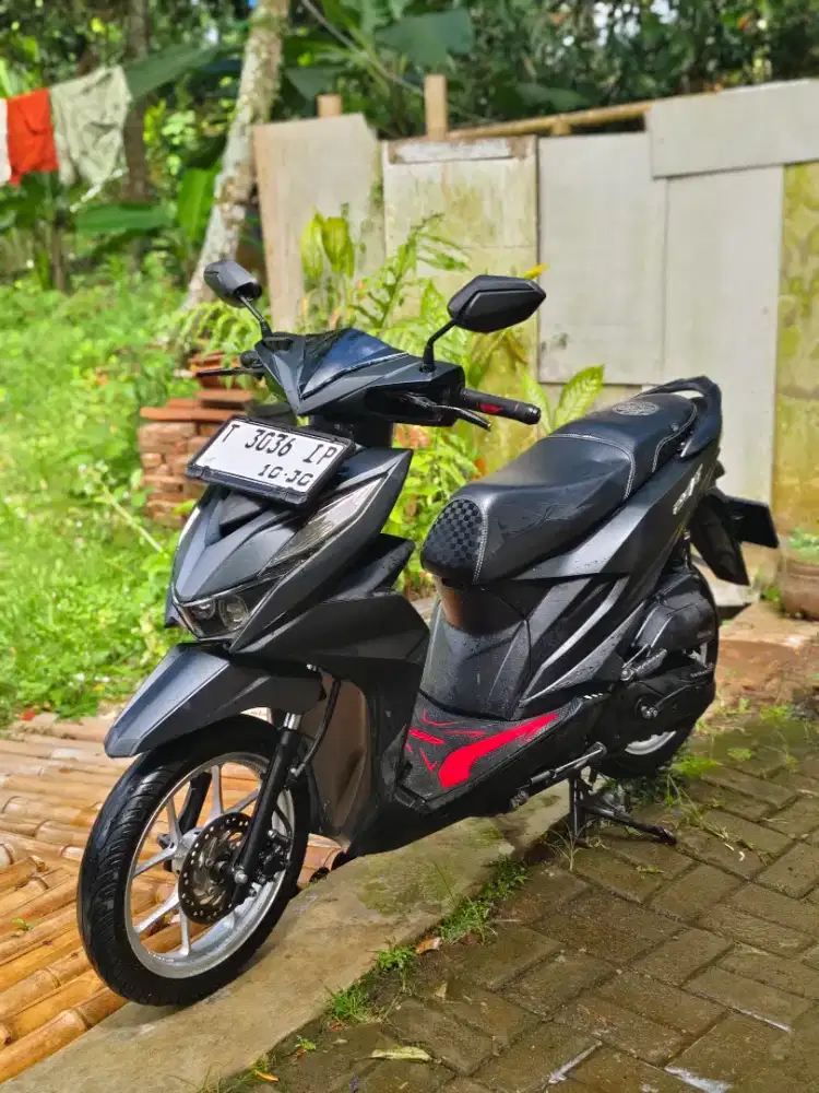 BEAT DELUXE 2020 HITAM DOFF