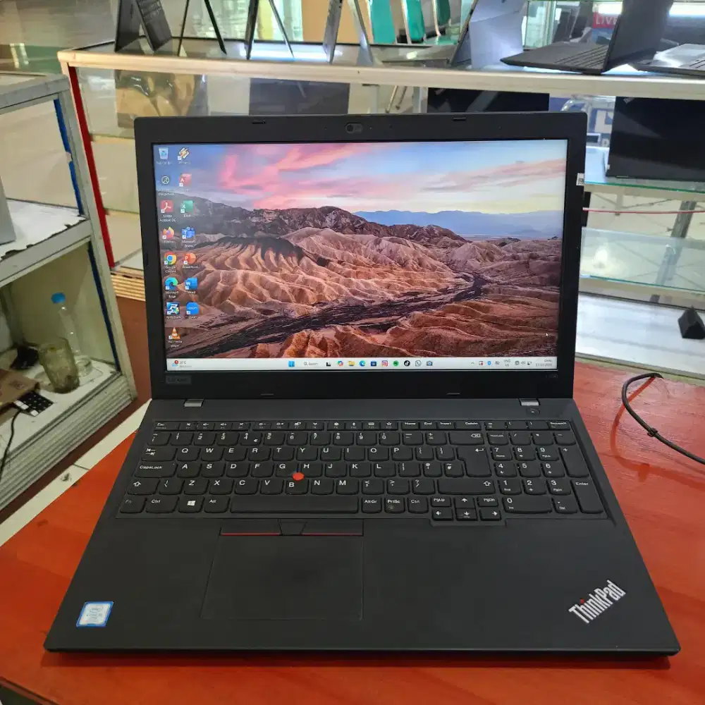 Laptop Lenovo L590 core i5 gen 8 ram 8GB SSD 256GB
