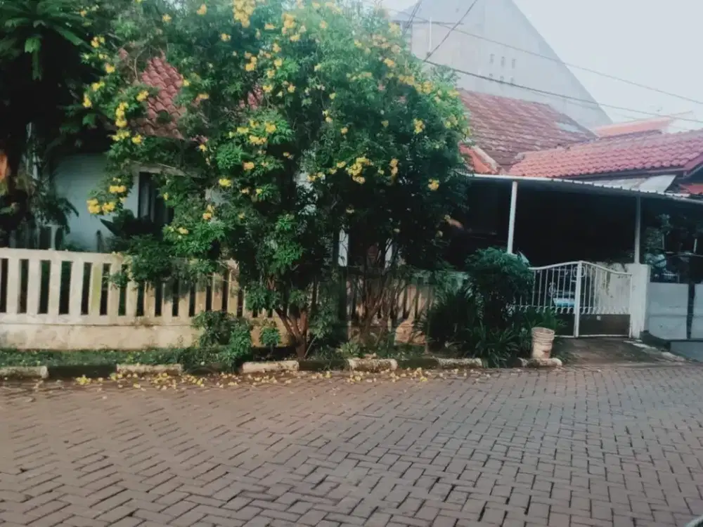 Rumah 2Lt cash/kpr dalam perumahan Puri Mas Depok