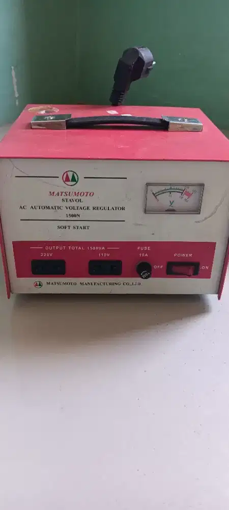 Stabilizer 1500 Watt