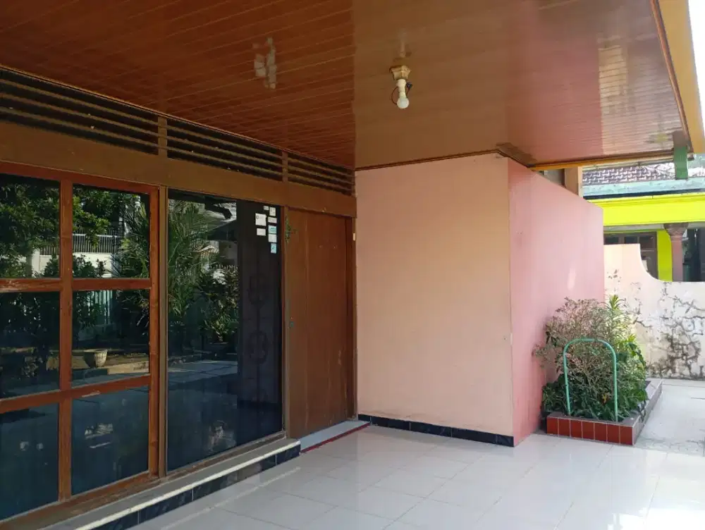 Disewakan rumah untuk tempat tinggal atau usaha