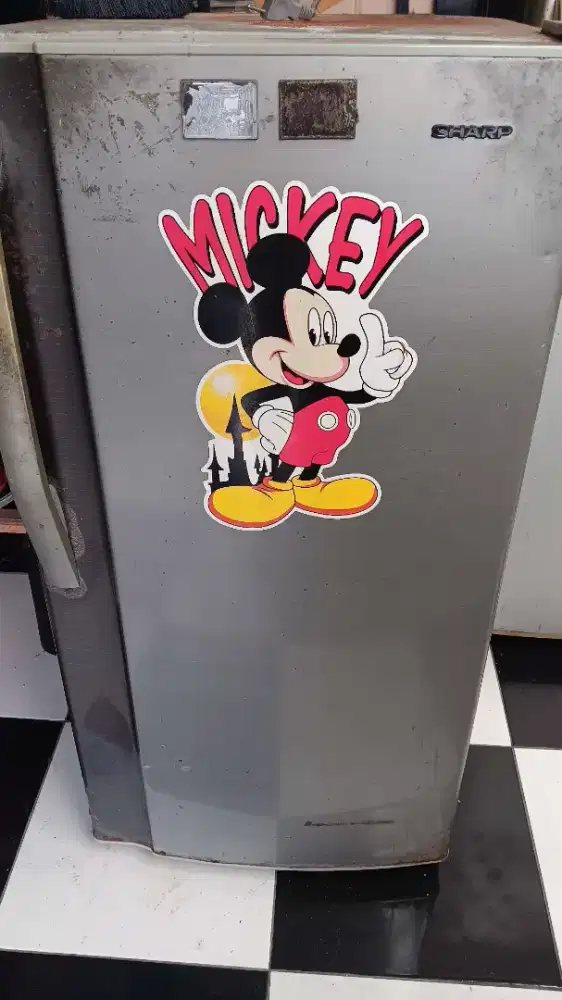 Borongan furniture kulkas dispenser air dispenser beras