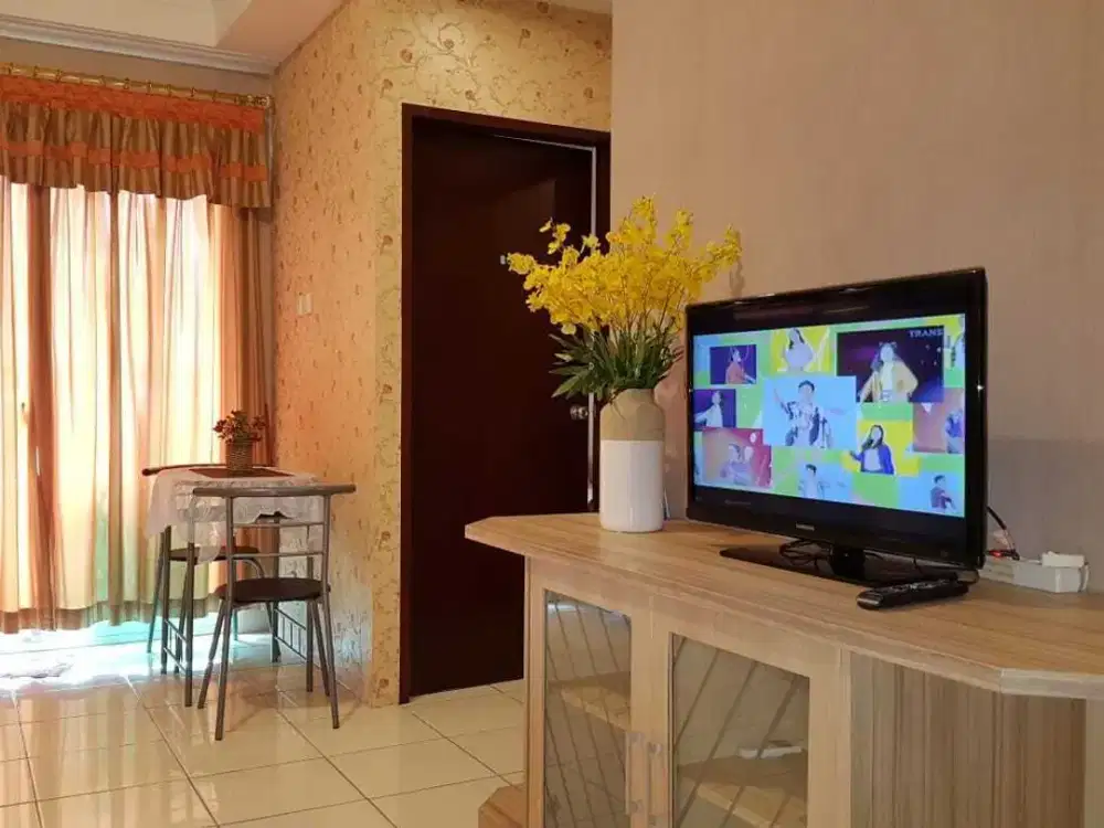 Disewakan Unit Apartemen MGR2 ( 2BR ), Tower Heliconia, View Central Park