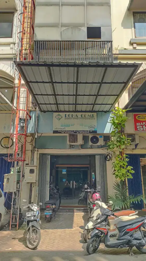 Ruko 3 lt dengan passive income