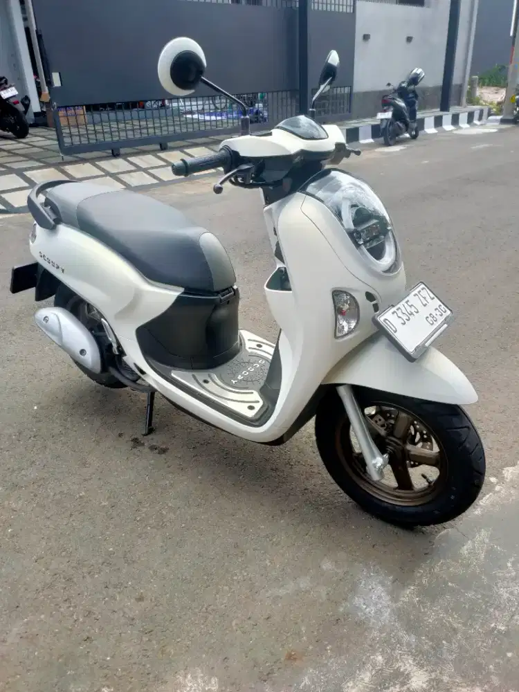 Km 800 Scoopy 2025
