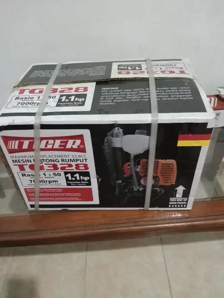 Mesin potong rumput (baru)