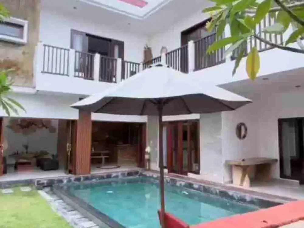 villa luas dekat hotel plagoo nusa dua bali