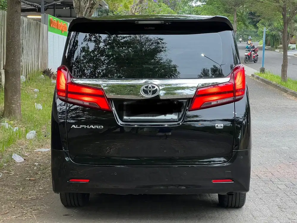 Toyota Alphard 2022 Bensin