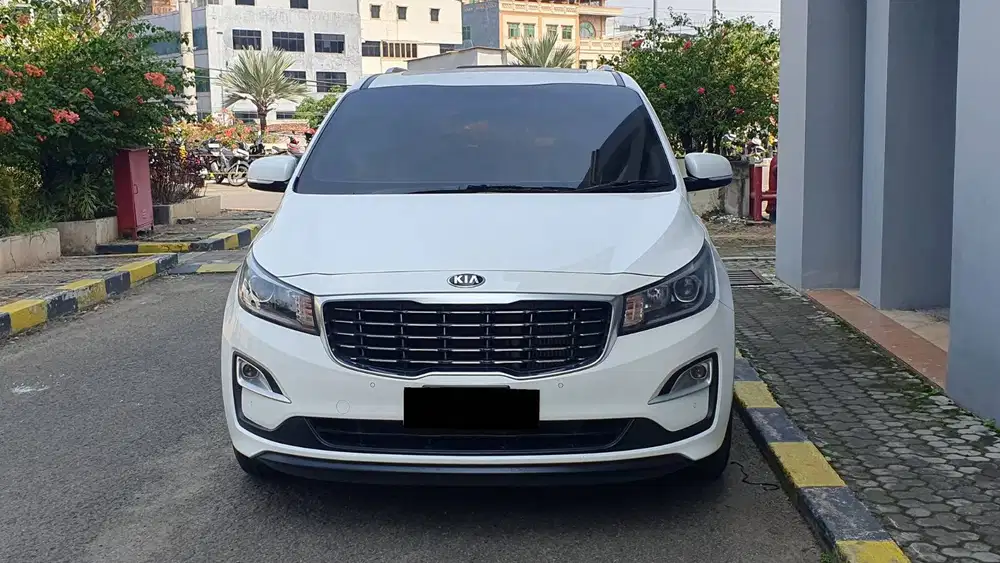 Kia Grand Sedona 2.2 CRDI Diesel Sunroof 2019 NIK 2018 Like New Record