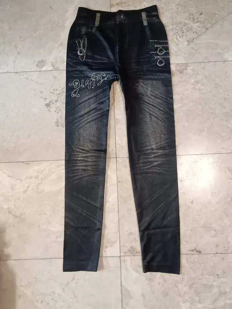 Celana Legging Wanita