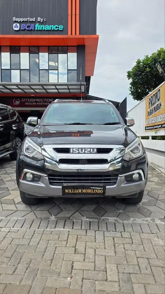 Isuzu MUX premiere Matic Tahun 2018