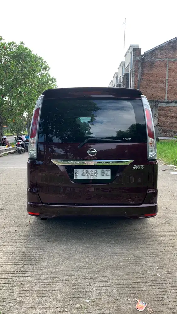 Nissan Serena 2017 Bensin
