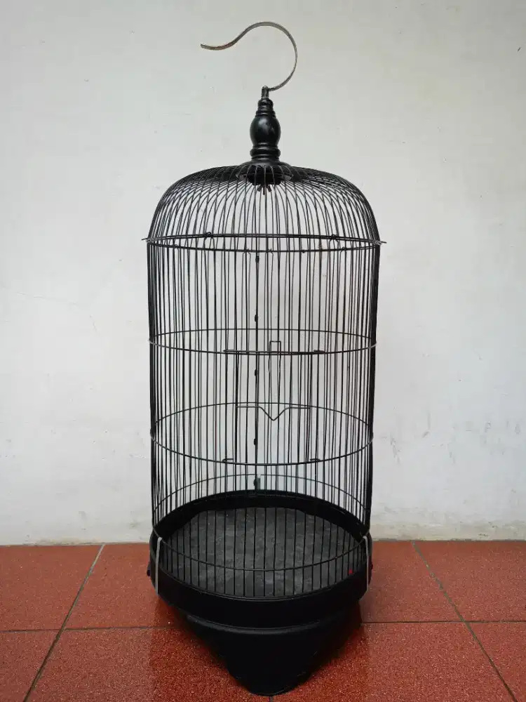 Sangkar besi LB 33 cm