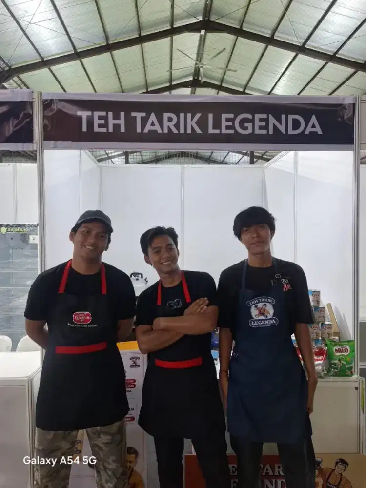 Crew outlet - Teh tarik legenda