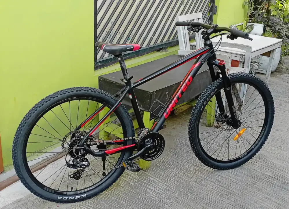 Sepeda gunung MTB 27,5 United  Miami 3.0