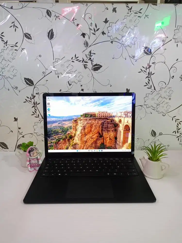 Surface Laptop 4/ Intel Core i7/ Ram 16 Gb/ Ssd 256 Gb