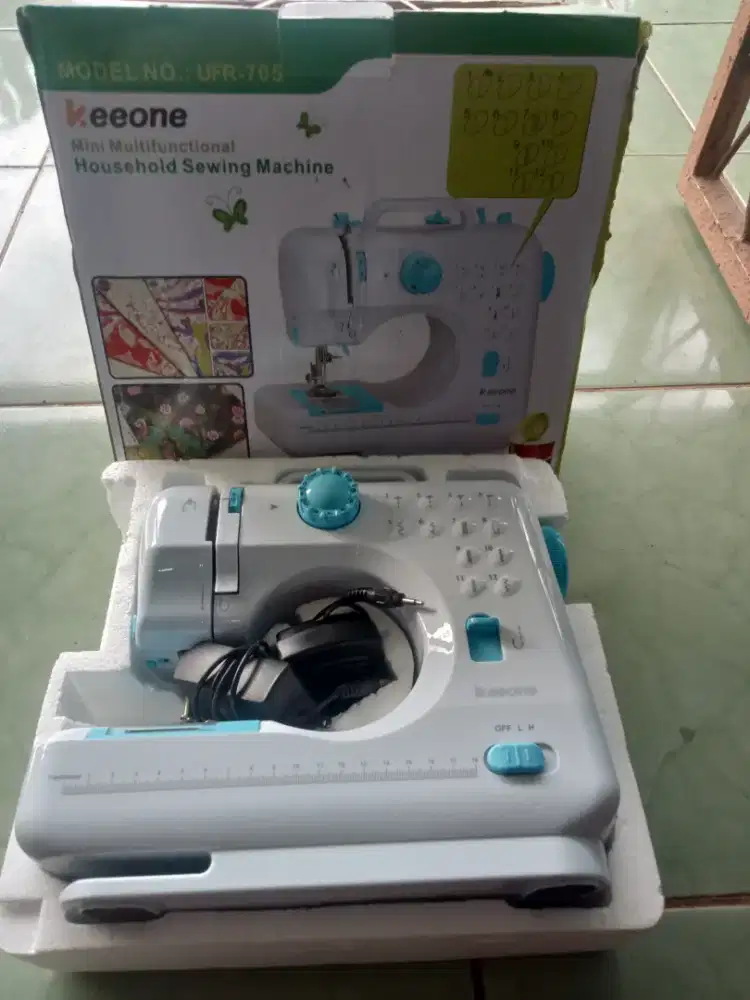 Mesin jahit portable