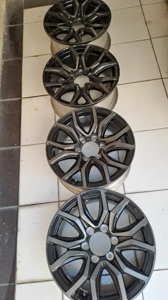 Velg Fortuner Original OEM