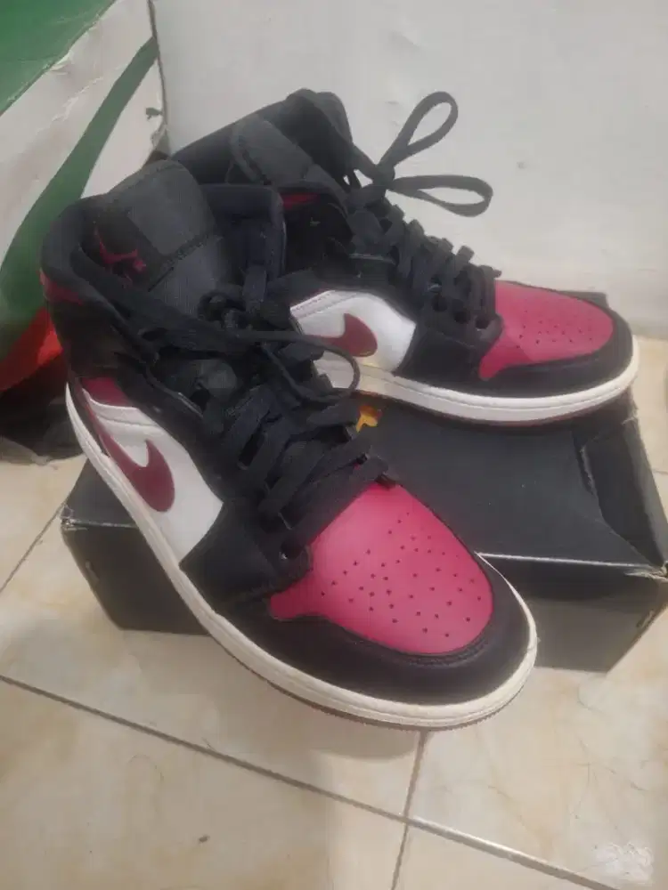 SEPATU PRIA JORDAN AIR 40
