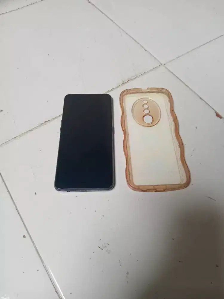 Jual hp oppo F11 pro ram 6/64 Gb layar 6.53 Versi android 11