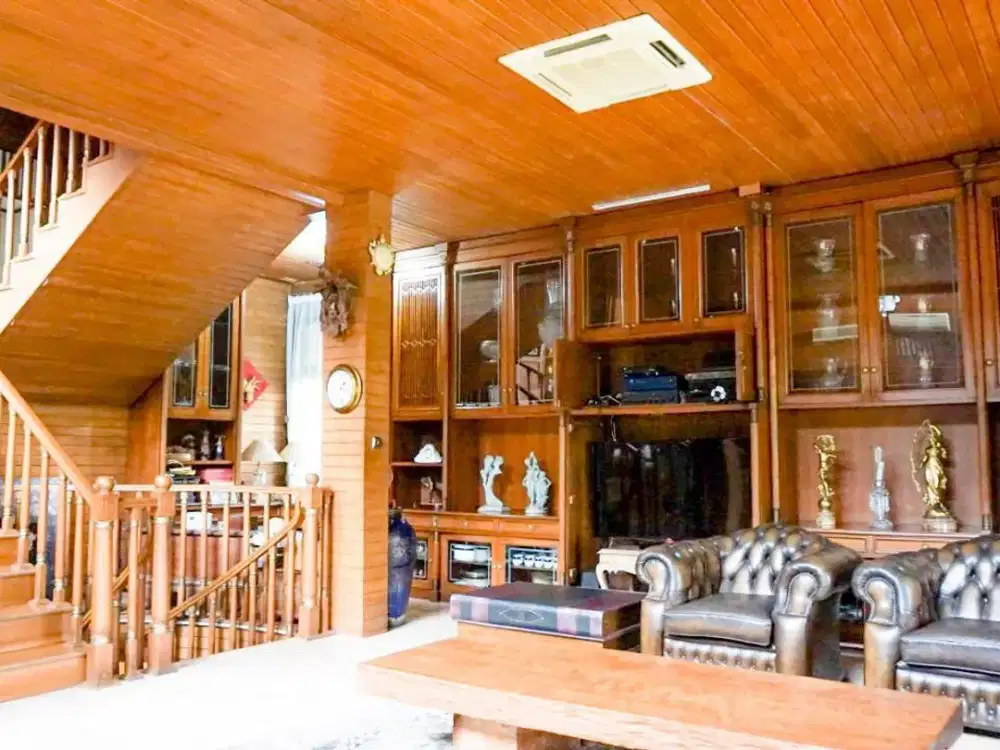 Rumah + Joglo Ex Cafe Resto Jl Jepara - Mega Cinere Depok