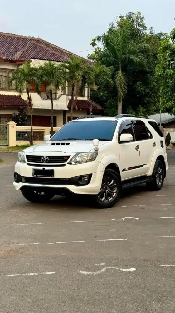 Toyota Fortuner 2.5 G VNT TRD Matic 2014