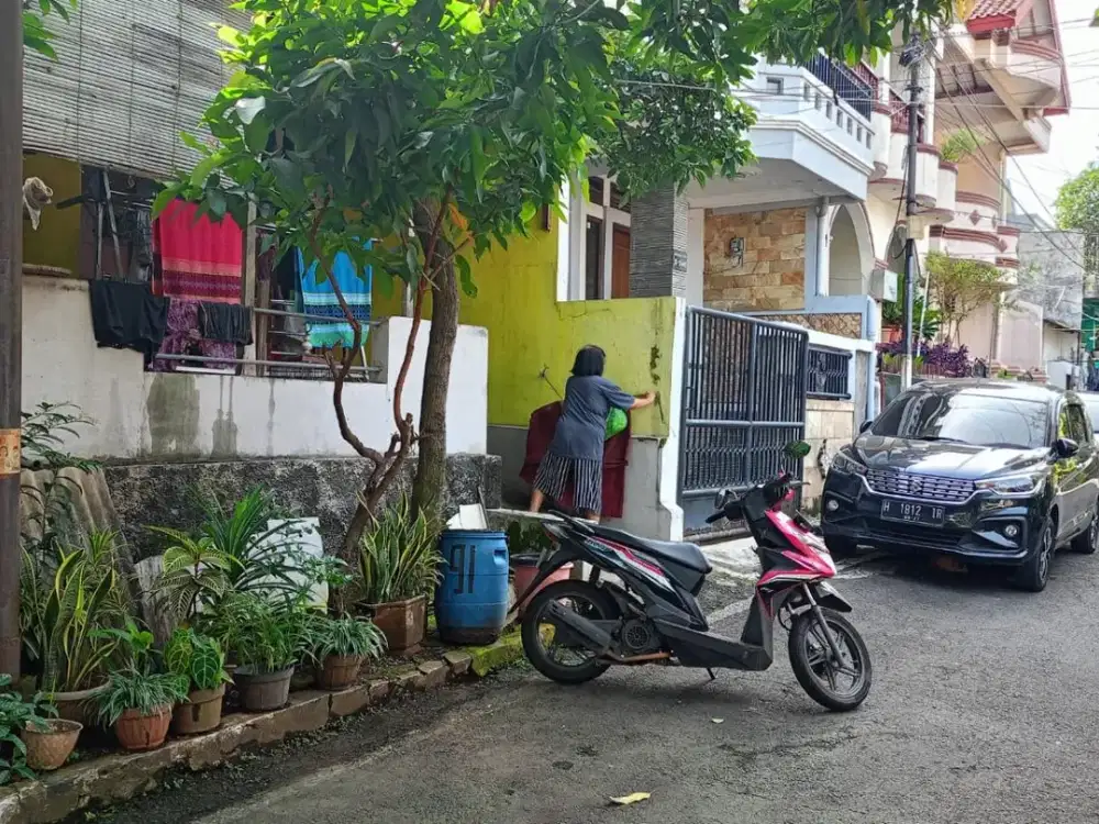 Rumah di kalipancur dijual murah