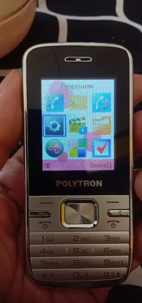 Di jual hp jadul Polytron