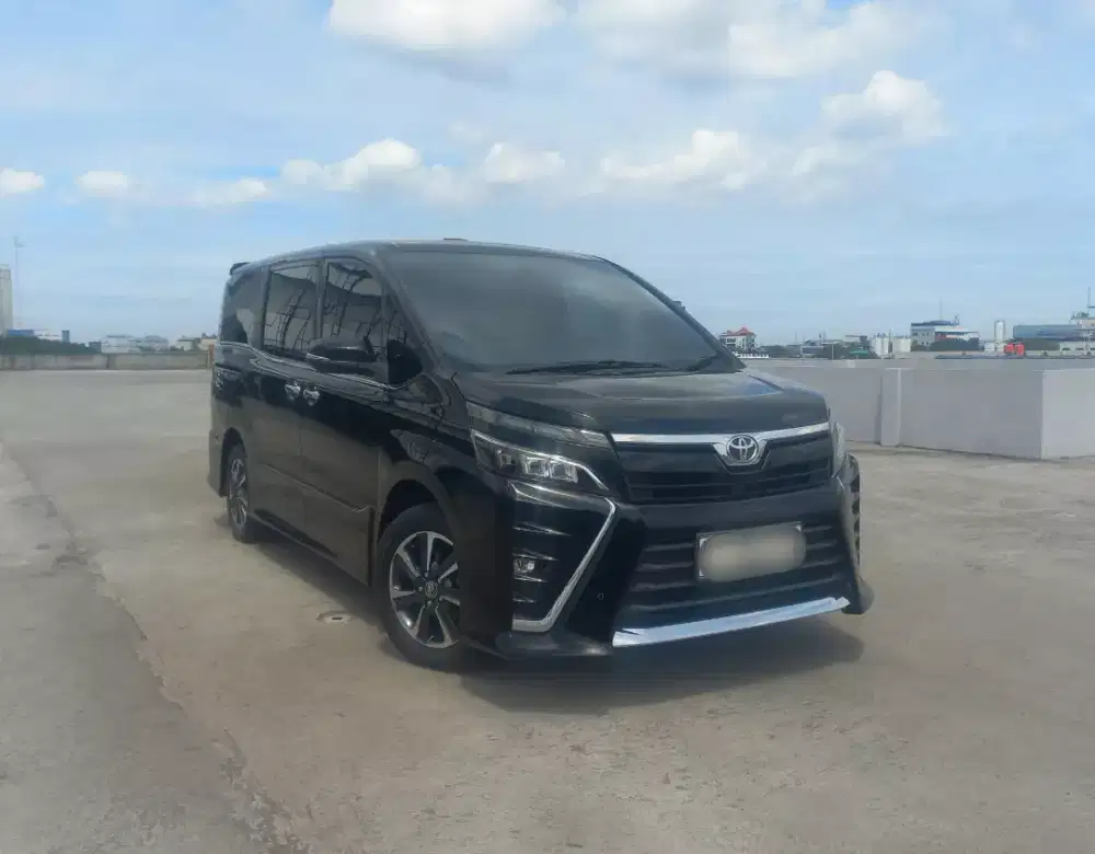 ORISINIL TERAWAT | TOYOTA VOXY 2018 PAKAI 2019