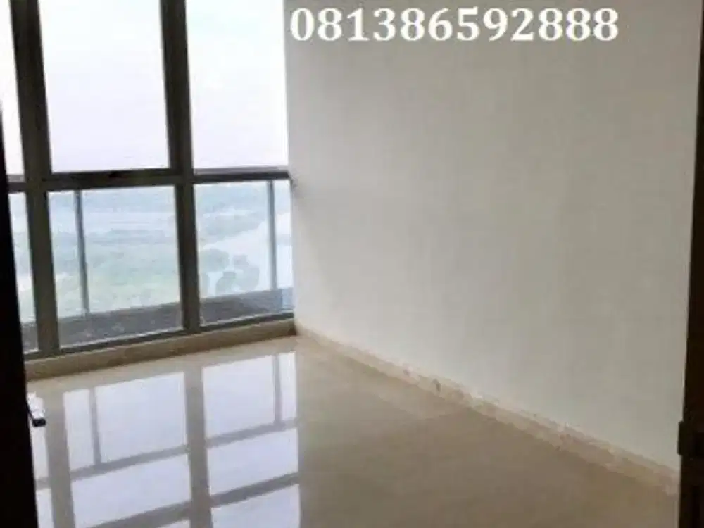 Penthouse Gold Coast Pik, 3 BR Semi Furnished