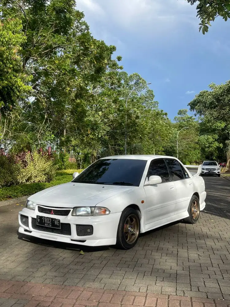 Mitsubishi Lancer GLXi 1994 Putih White 1993 1995 dijual cepet BU