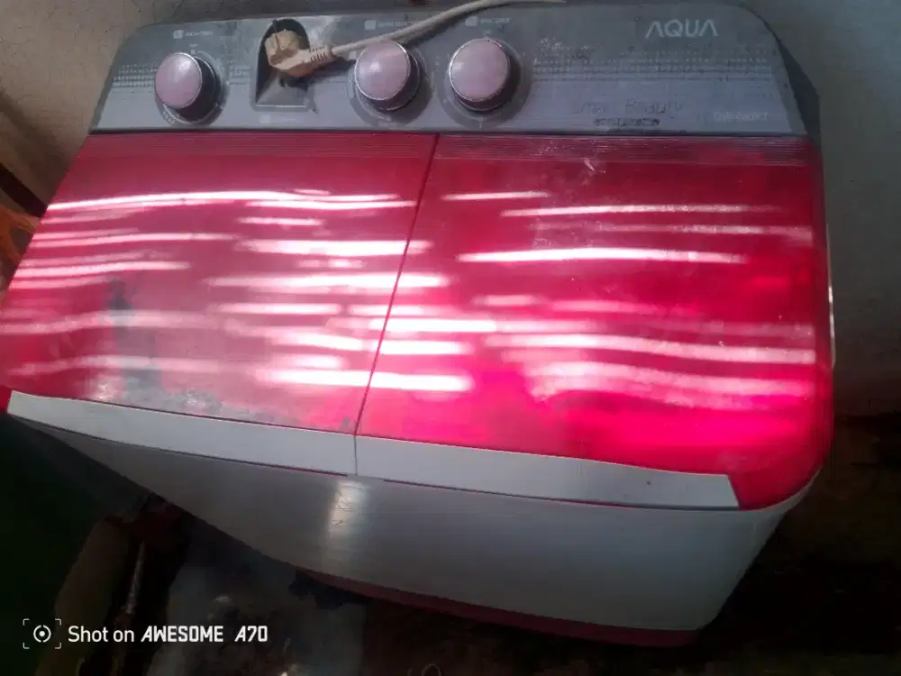 Mesin cuci Aqua 8 kg