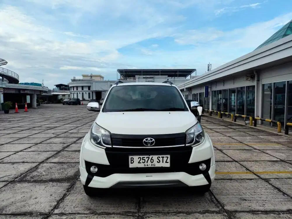 Rush s at kilometer 60rb 2015