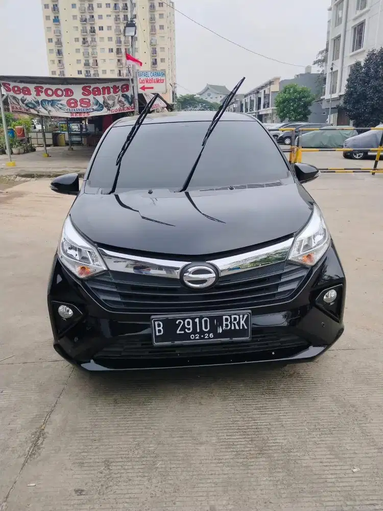 DI JUAL SIGRA R dlux m/t 2021