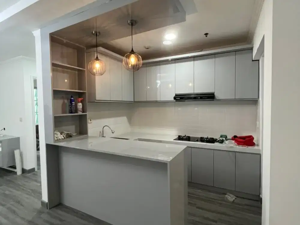 NL.372- Murah !! Disewakan / Dijual !! Apt. Gading Resort Residence Luas 103 Lantai Rendah Sudah Renovasi , Bisa Nego