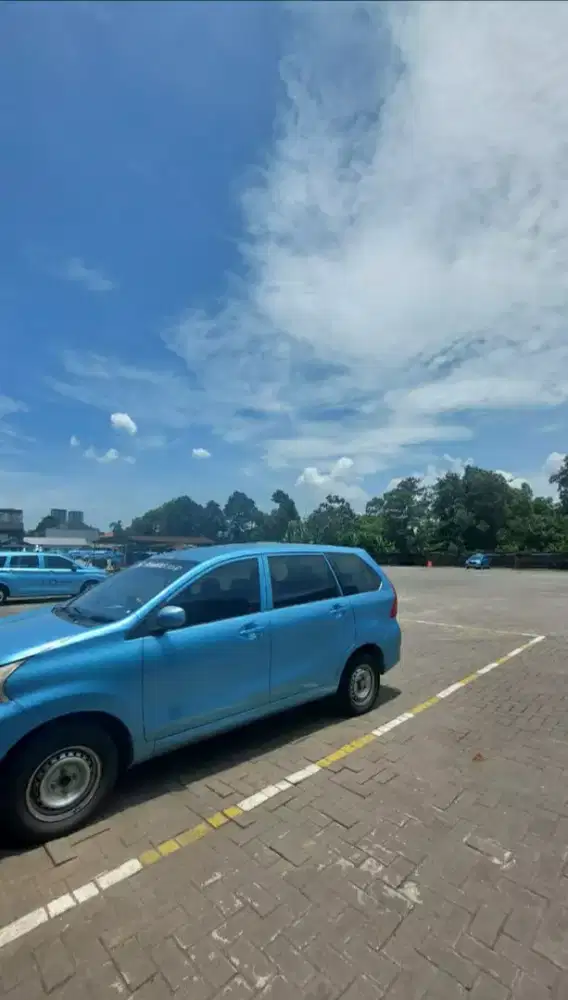 SUPIR TAKSI ONLINE OFFLINE